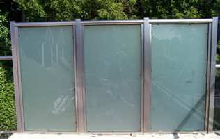 Privacy Screen with satinised