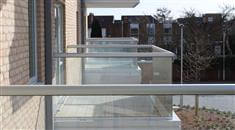 At Balconette, our balustrade profiles are made from anodised aluminium that offers some key advantages over stainless steel, such as its superior resistance to the elements, lower maintenance and product guarantees. 