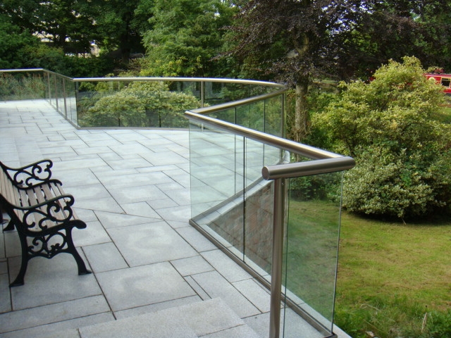 handrail glass and posts balustrade