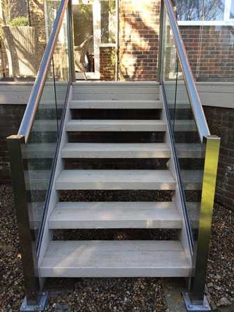 Exterior stair run