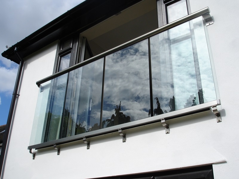 Glass Balustrade with Royal Chrome handrail