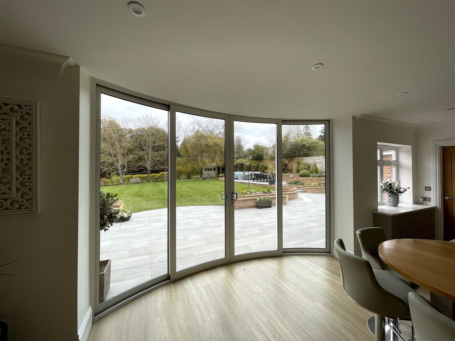 curved doors in reigate