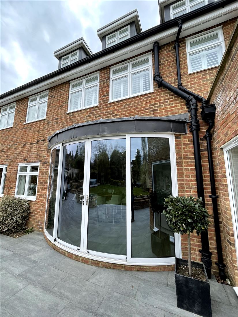 curved patio doors in reigate